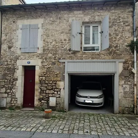 M1 Sweet Homes L Secteur Centre Remparts L Maison 1 Piece Avec Garage Prive - Animaux Acceptes